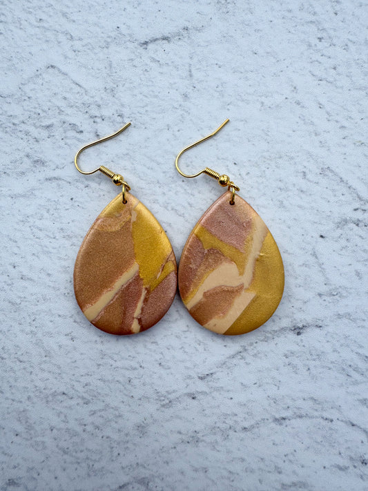 Salted Caramel Teardrop Hooks