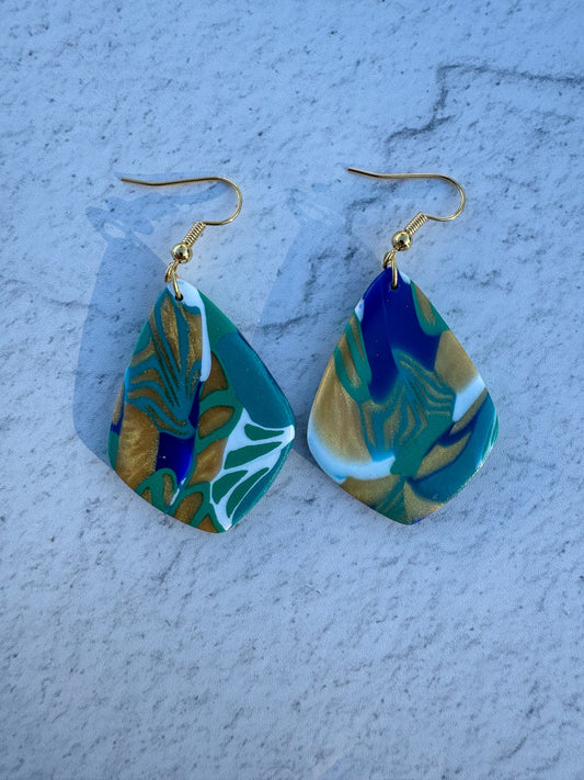 Orientals Diamond Hooks