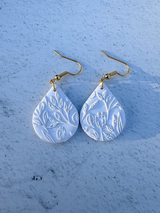 Textures Mini Teardrop Hooks