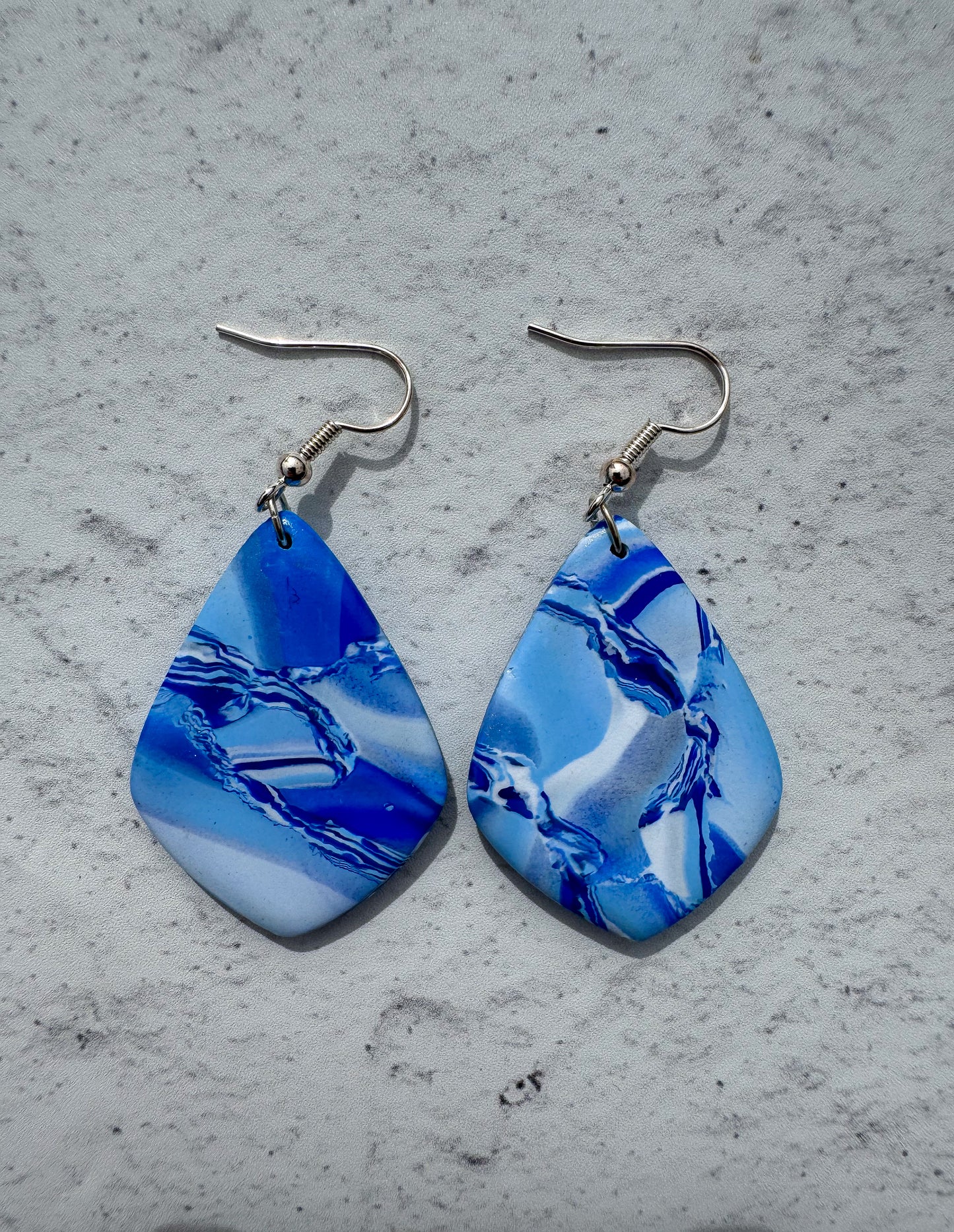 Ocean Blues Diamond Hooks