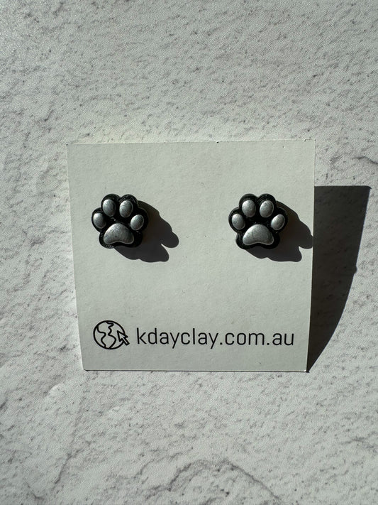 One Of A Kind Paw Stud