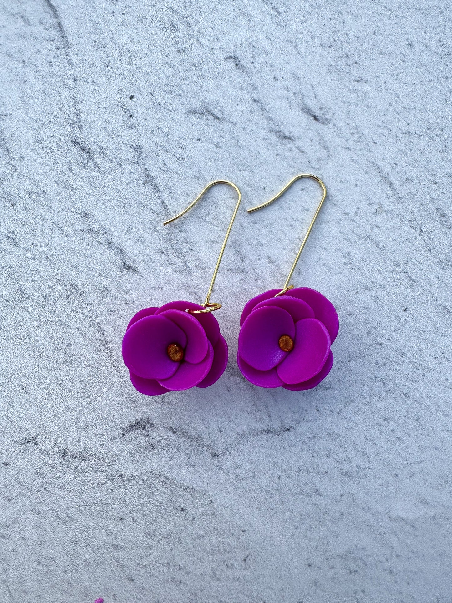 Spring Garden Pansy Hooks