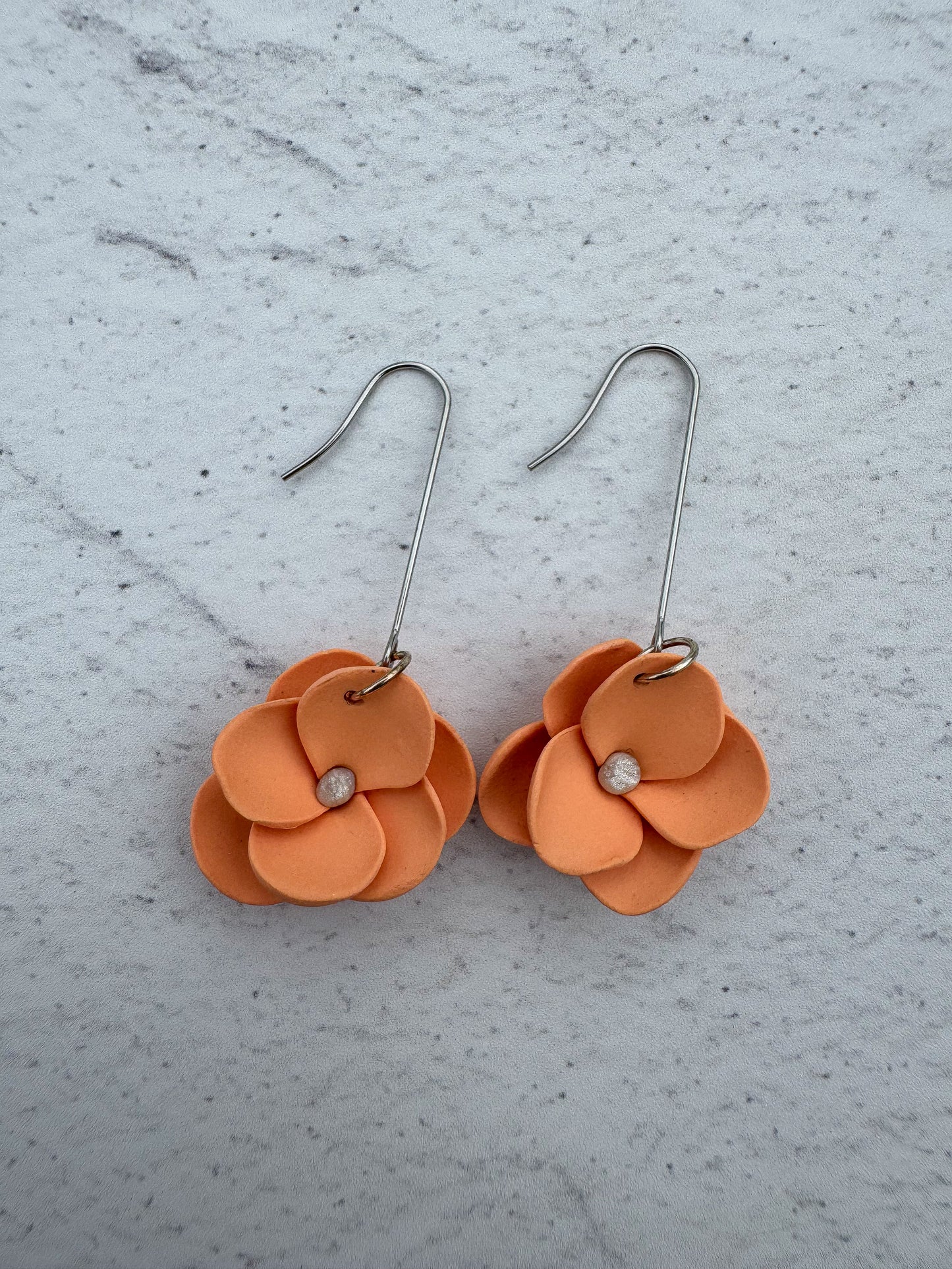 Spring Garden Pansy Hooks