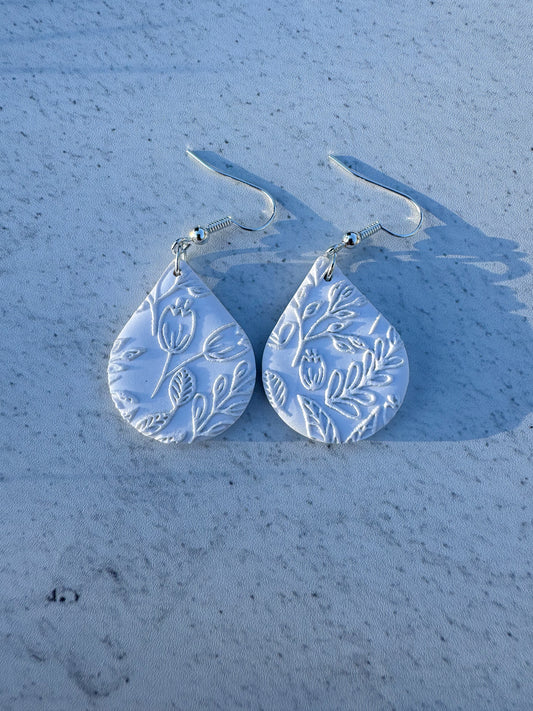 Textures Mini Teardrop Hooks