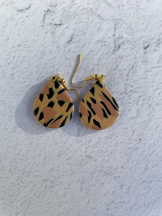 Leopard Love Mini Teardrop Hooks